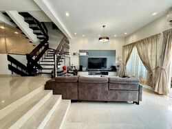 Golden Hill Estate (D19), Terrace #613040491